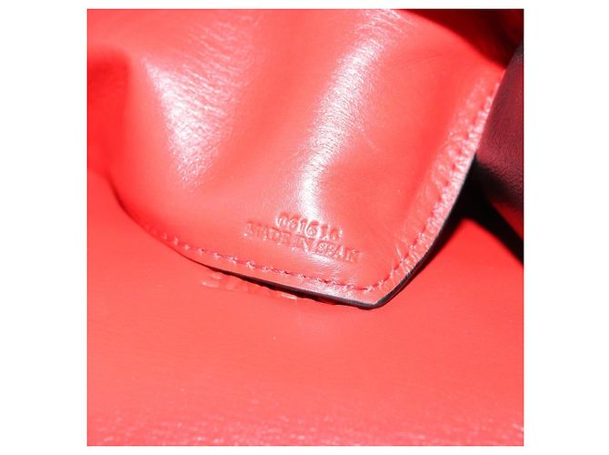 Borsa a Spalla LOEWE in Pelle Rossa e Oro Auth ki6486 Rosso D'oro - vista 12
