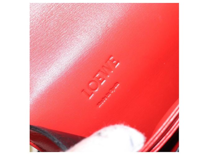 Borsa a Spalla LOEWE in Pelle Rossa e Oro Auth ki6486 Rosso D'oro - vista 19