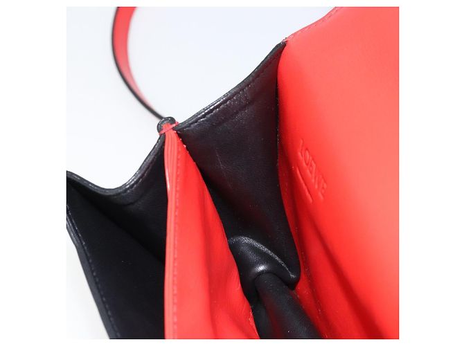 Borsa a Spalla LOEWE in Pelle Rossa e Oro Auth ki6486 Rosso D'oro - vista 22