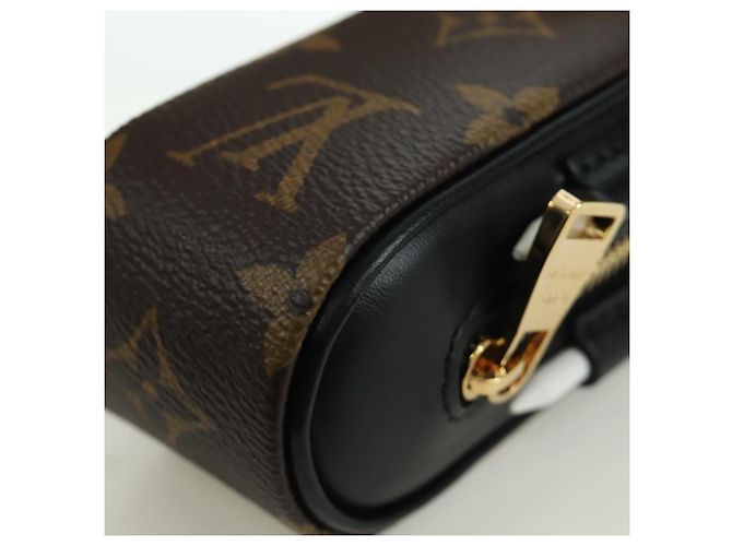 LOUIS VUITTON Monogram Golf Andrews Custodia per Palline da Golf GI0826 LV Auth LNZ550M Monogramma - vista 16
