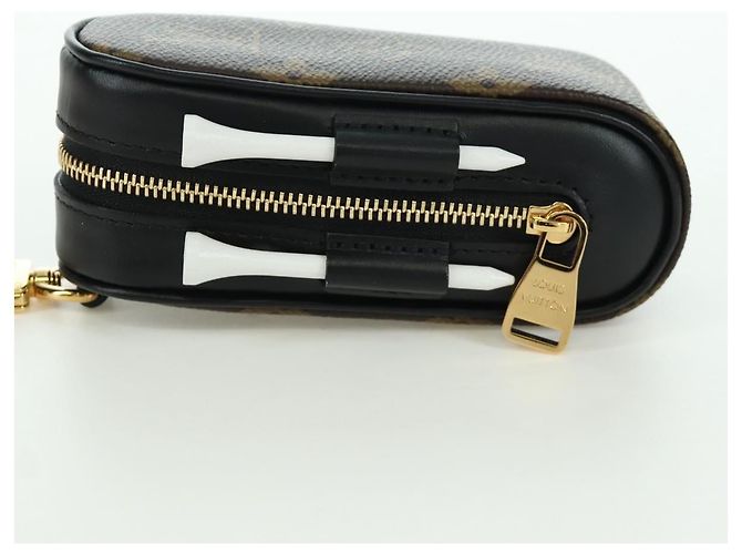 LOUIS VUITTON Monogram Golf Andrews Custodia per Palline da Golf GI0826 LV Auth LNZ550M Monogramma - vista 3