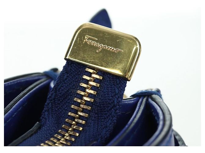 Salvatore Ferragamo Gancini Sofia Handtasche Leder 2-Wege Blau Gold Auth ARZ486A Golden - Ansicht 18