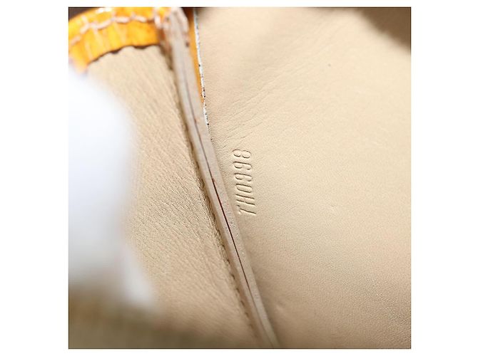 LOUIS VUITTON Pochette Lexington Monogram Vernis Beige M91010 LV Auth ARZ319 - vue 12