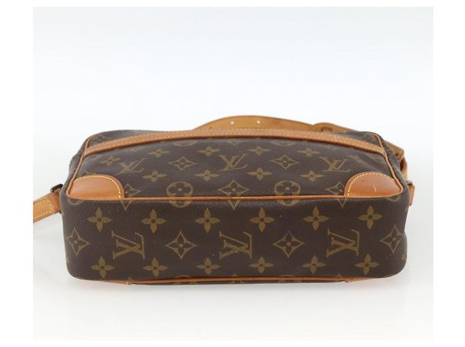 LOUIS VUITTON Borsa a Spalla Monogram Trocadero 27 M51274 LV Auth BSZ250 Monogramma - vista 5