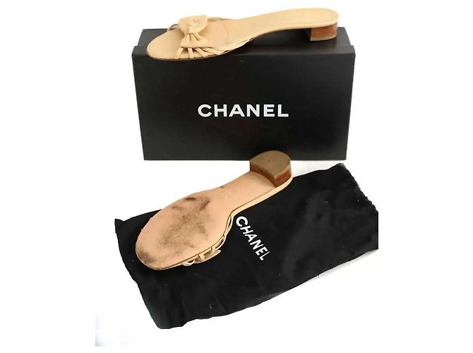 Chanel Sandali in pelle beige - vista 6