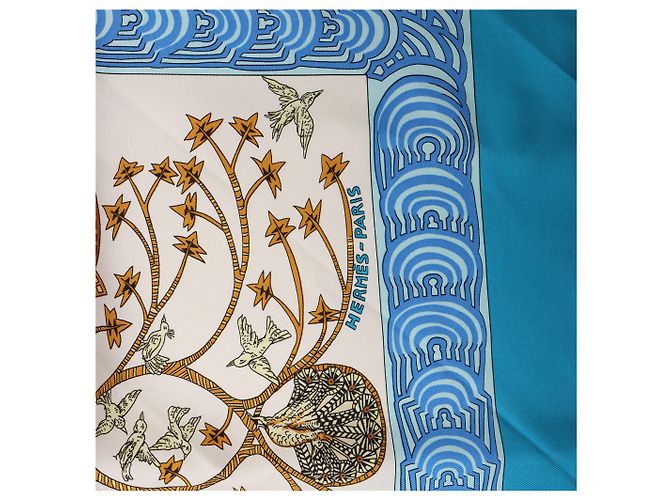 Fazzoletto di seta Hermès Carré 90 "Les Legendes de L'Arbre" in blu - vista 10