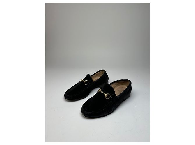 Vintage Gucci Wildleder Slipper mit schwarzem Pferdebit - Ansicht 5
