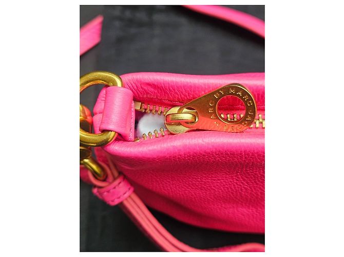 Marc by Marc Jacobs pink leather shoulder bag - view 4