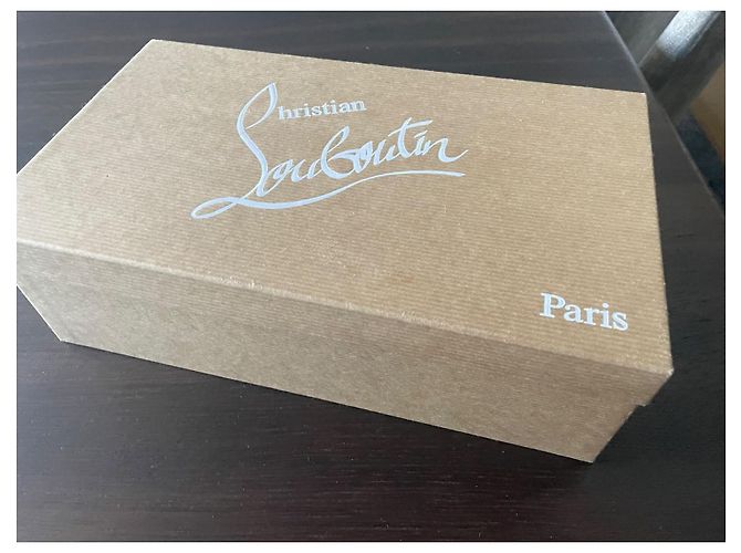 Christian Louboutin MARIBIS NAPPA PLATINO D'oro - vista 10