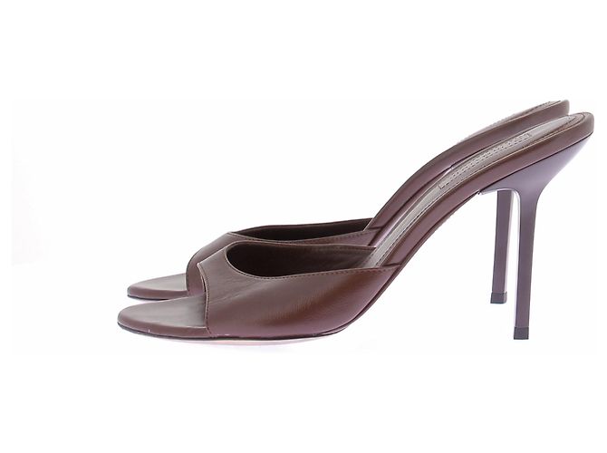 Autre Marque Mule in pelle marrone con tacco - vista 3