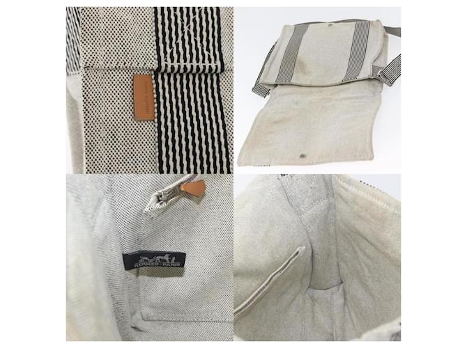 Borsa a Spalla Herline Basas PM di Hermès Grigio - vista 7