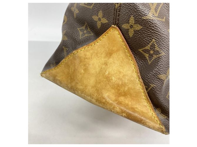 Borsa Tote Cabas Mezzo Monogramma Louis Vuitton Marrone - vista 11
