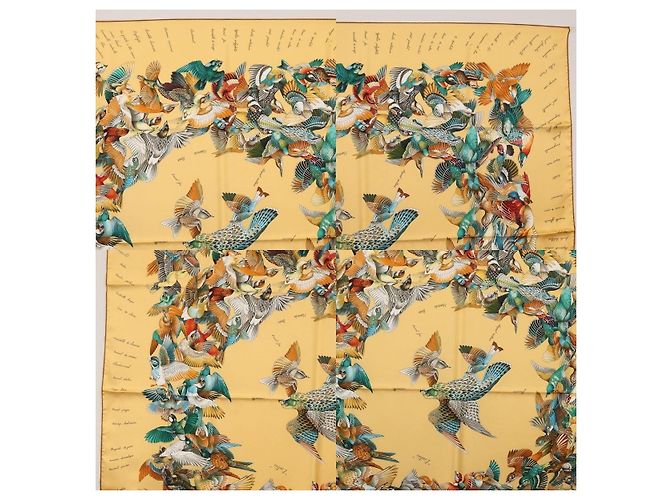 Bufanda Hermès Carré 90 Amarillo - vista 3