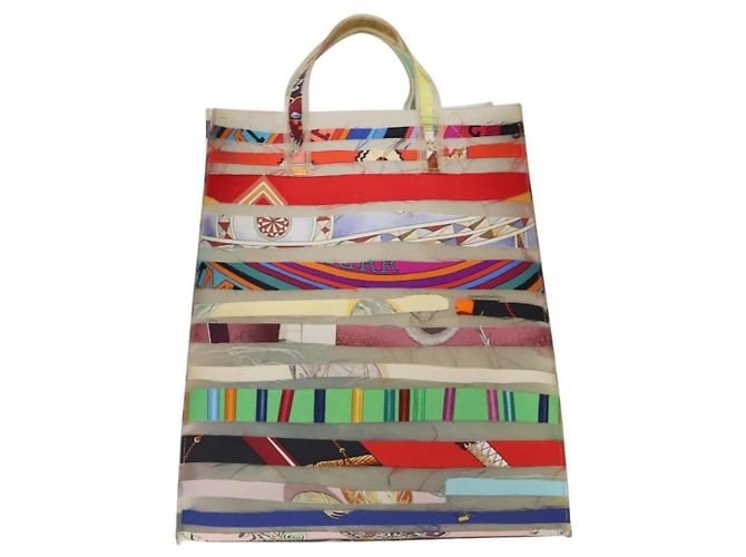 Sac à main en caoutchouc transparent limité du musée du Louvre Hermès Blanc - vue 2