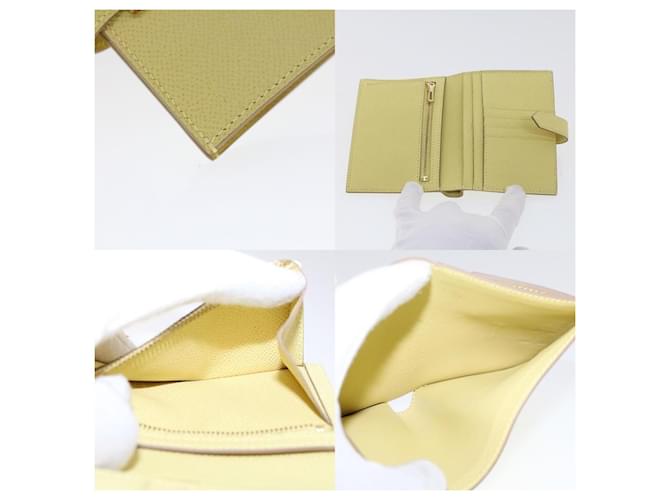 Hermès Billetera Compacta Bearn Hermes Amarillo - vista 4