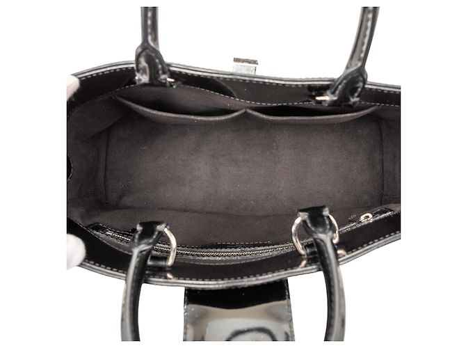 Twist Louis Vuitton Nero Elettrico Epi Mirabeau PM - vista 4
