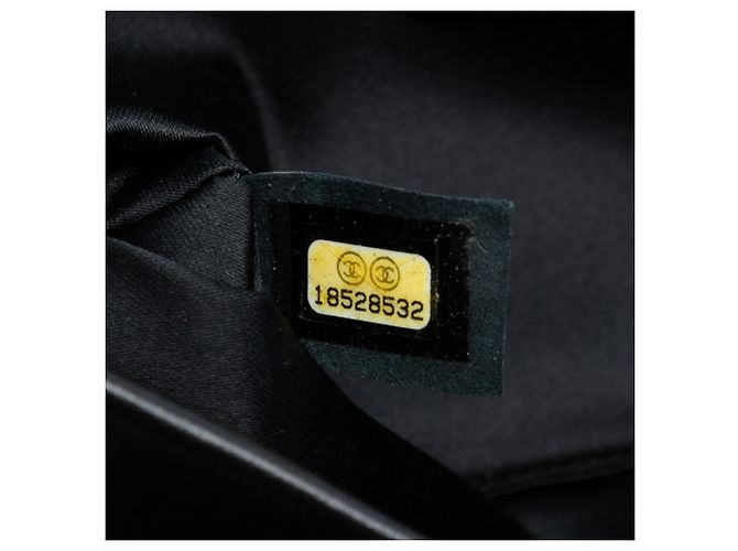 Clutch Emblema Globo in Pelle di Agnello Nera Chanel Nero - vista 6