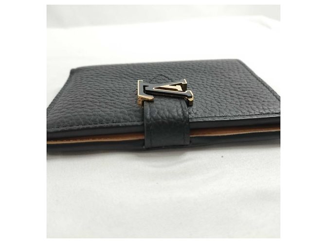 Billetera bi-fold Louis Vuitton en cuero Taurillon Noir Negro - vista 5