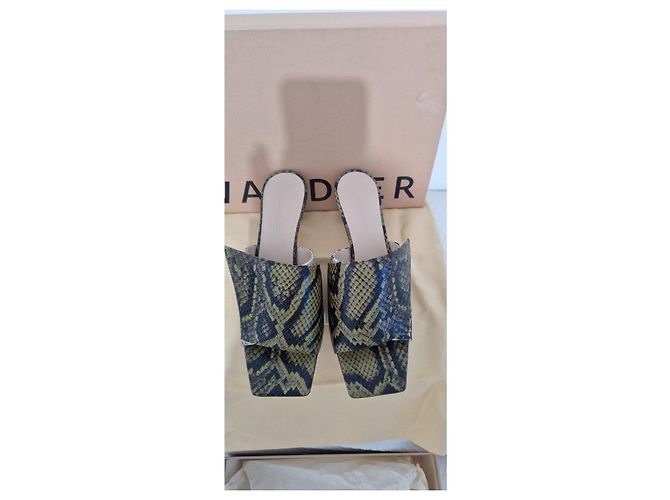 Wandler Sandalen mit Python-Effekt aus Leder Braun Schwarz Grün - Ansicht 2