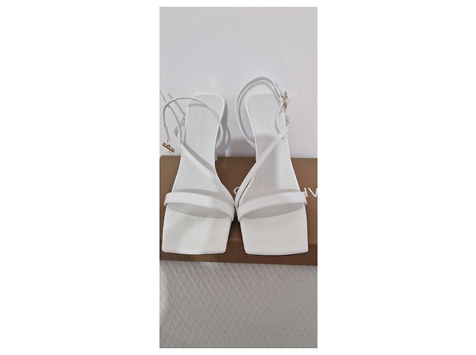 Autre Marque Weiße Leder-High Heels GIA/RHW - Ansicht 2