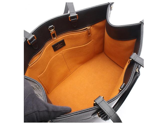 Borsa Tote OnTheGo MM Louis Vuitton Nero - vista 3