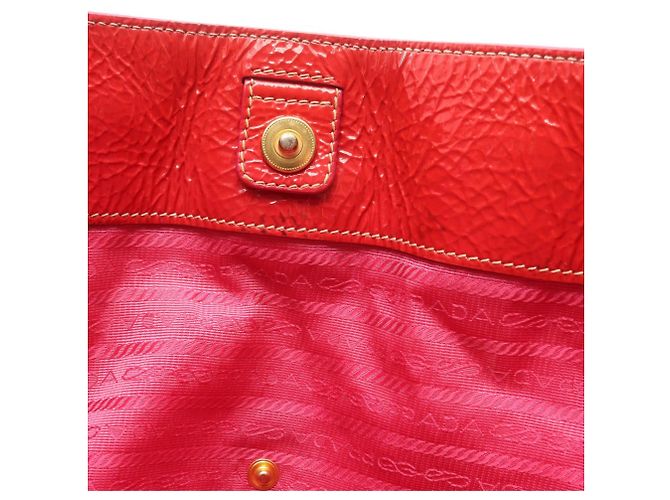 Rote Lackleder Tote Bag von Prada - Ansicht 15