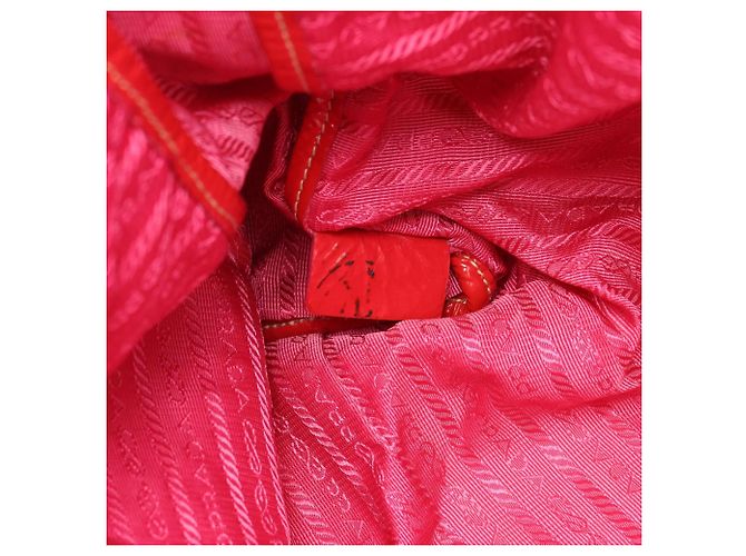 Rote Lackleder Tote Bag von Prada - Ansicht 6