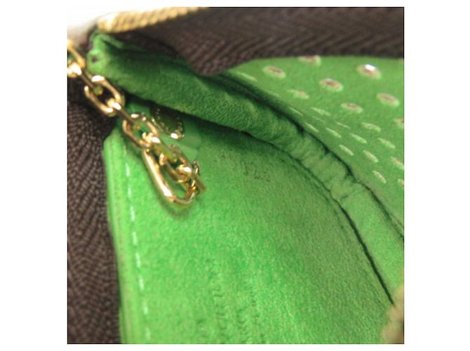 Monedero perforado Monogram Louis Vuitton Verde - vista 6