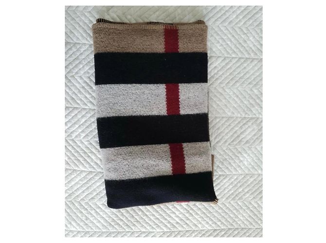 Burberry Poncho-Cape aus Wolle und Kaschmir mit Karomuster Kamel - Ansicht 6