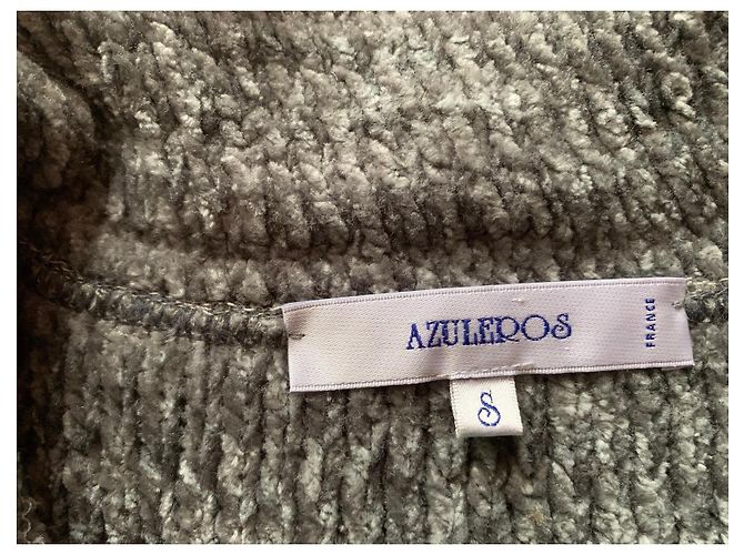 Autre Marque Grau melierter Wollcardigan mit dekorativen Knöpfen - Ansicht 6