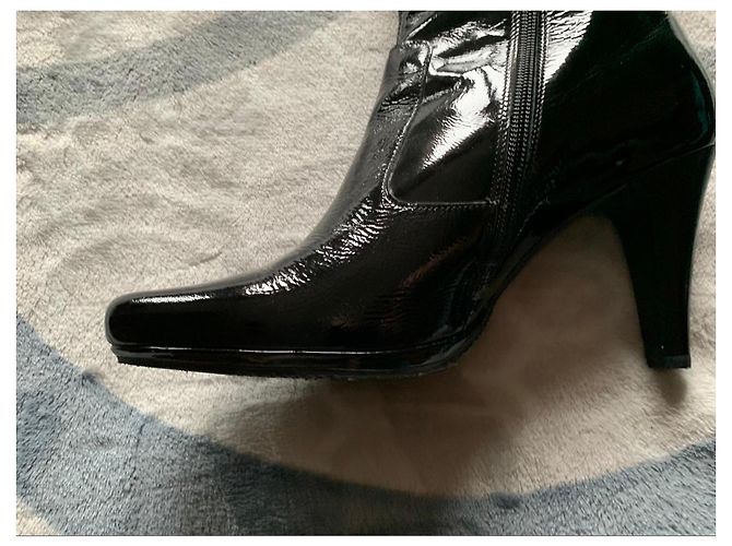 Autre Marque Botas negras de charol con tacón Negro - vista 3