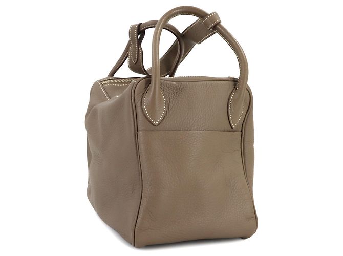 Borsa Hermès Lindy 30 in Grigio Etoupe Taupe - vista 2