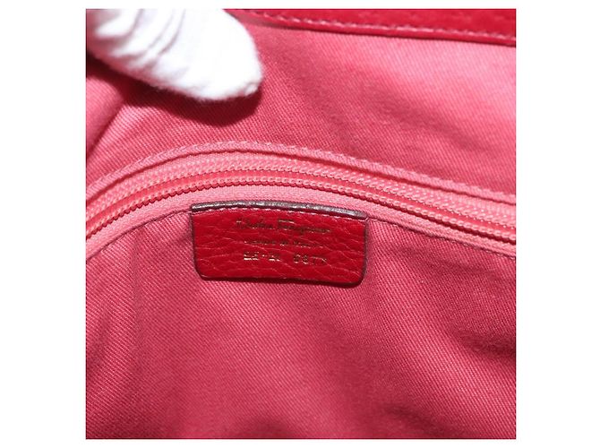 Borsa a mano Gancini in pelle rossa e oro Auth ARZ035A di Salvatore Ferragamo Rosso D'oro - vista 15