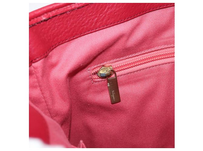 Borsa a mano Gancini in pelle rossa e oro Auth ARZ035A di Salvatore Ferragamo Rosso D'oro - vista 19