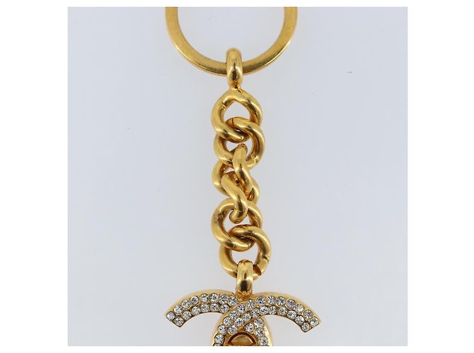 Llave CHANEL COCO de metal dorado CC Auth LNZ859V - vista 4
