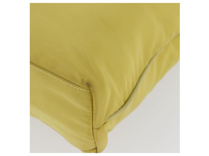 Borsa Tote PRADA in nylon giallo oro Auth ARZ128 D'oro - vista 16