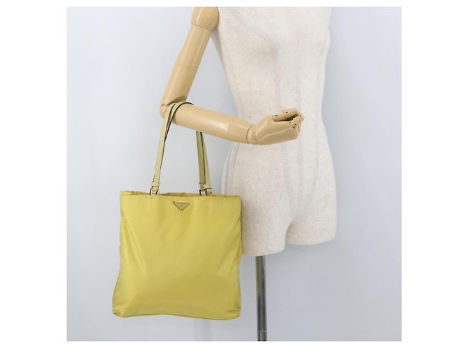 Borsa Tote PRADA in nylon giallo oro Auth ARZ128 D'oro - vista 27