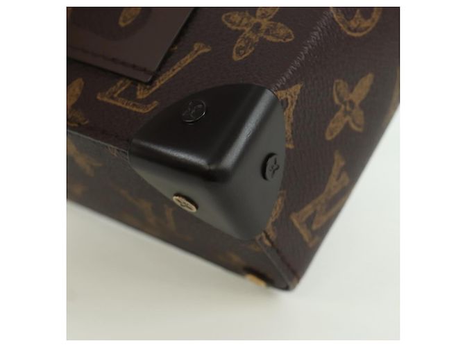 LOUIS VUITTON Sac à bandoulière Monogram Vertical Box Trunk M59664 LV Auth ARZ543SAM Monogramme - vue 16