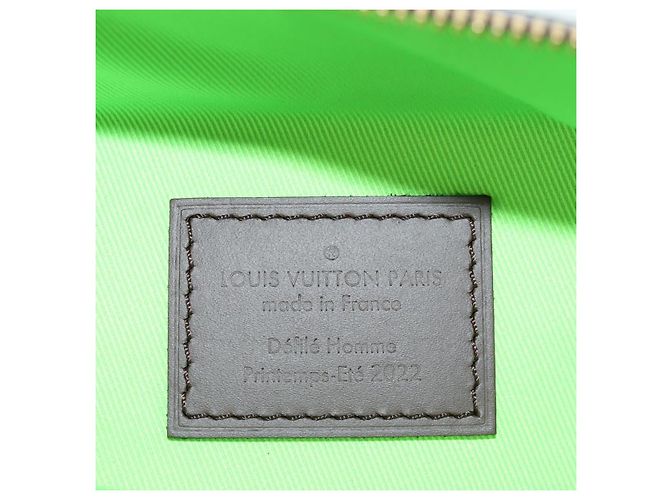 LOUIS VUITTON Sac à bandoulière Monogram Vertical Box Trunk M59664 LV Auth ARZ543SAM Monogramme - vue 22