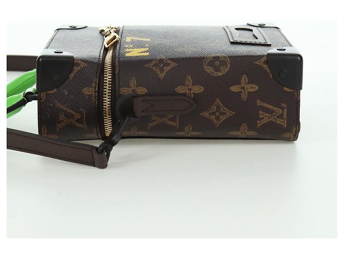 LOUIS VUITTON Sac à bandoulière Monogram Vertical Box Trunk M59664 LV Auth ARZ543SAM Monogramme - vue 3