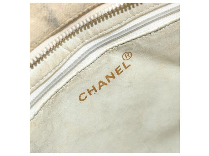 Borsa tote standard CHANEL in tela beige con CC dorato Auth BSZ077 D'oro - vista 19