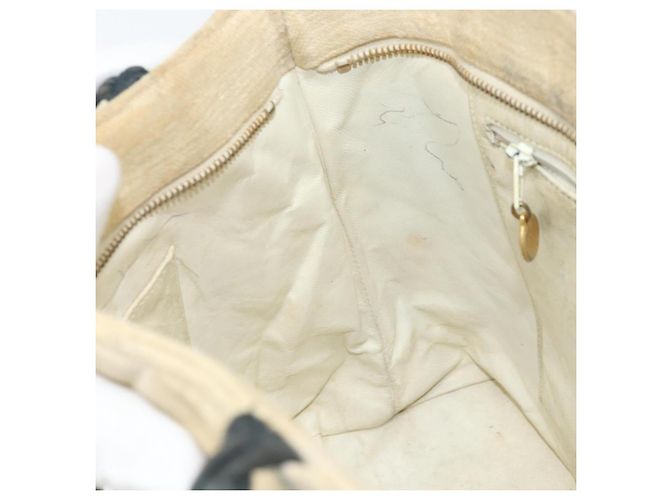 Borsa tote standard CHANEL in tela beige con CC dorato Auth BSZ077 D'oro - vista 21