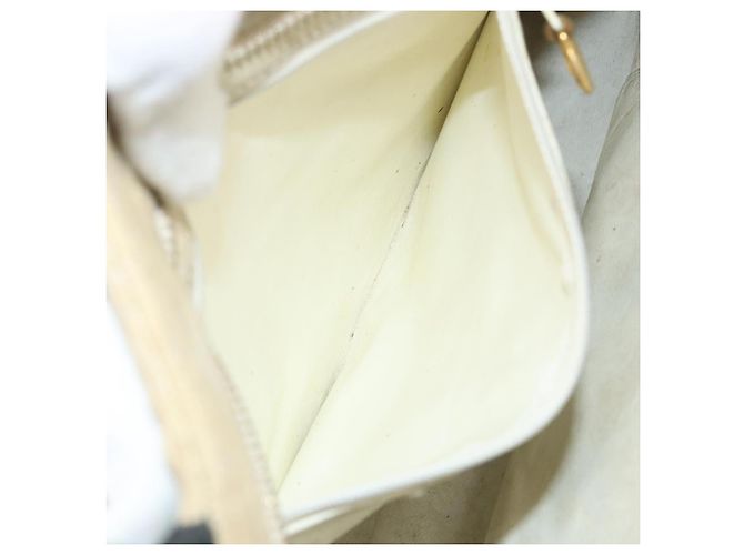 Borsa tote standard CHANEL in tela beige con CC dorato Auth BSZ077 D'oro - vista 23