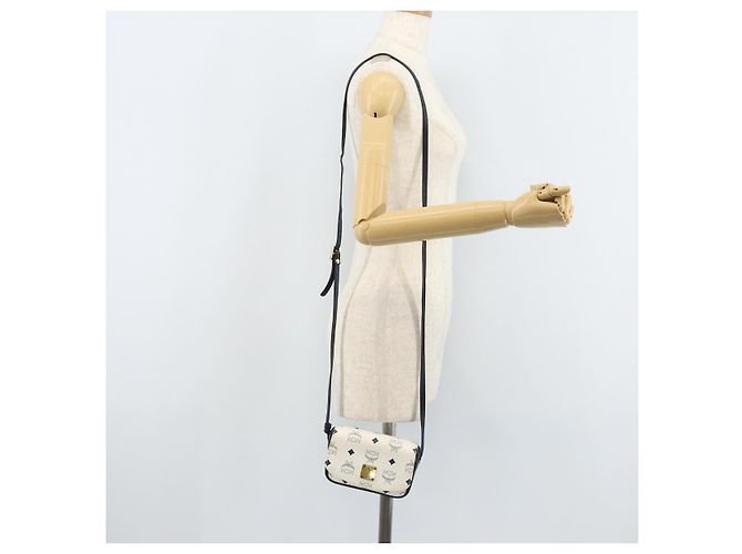 Borsa a spalla MCM Vicetos Logogram in pelle PVC bianca e oro Auth mr2164 Bianco D'oro - vista 22
