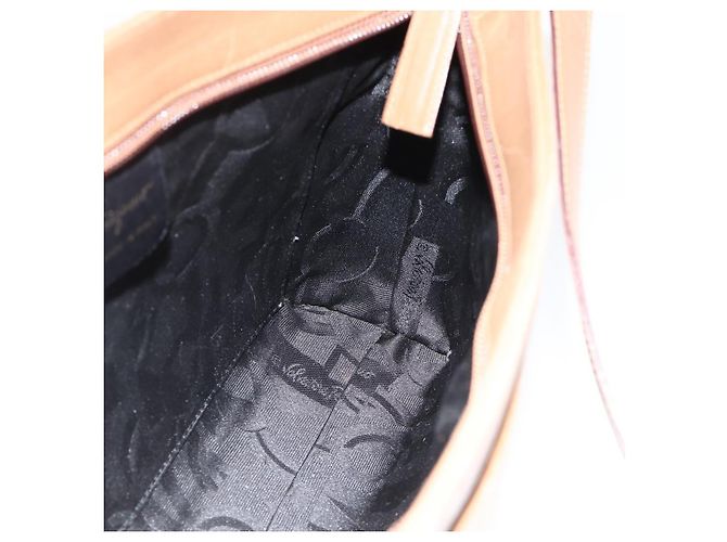 Borsa a Spalla Salvatore Ferragamo in Pelle Marrone Oro Auth ka3200 D'oro - vista 17