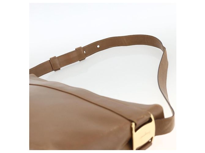 Borsa a Spalla Salvatore Ferragamo in Pelle Marrone Oro Auth ka3200 D'oro - vista 8