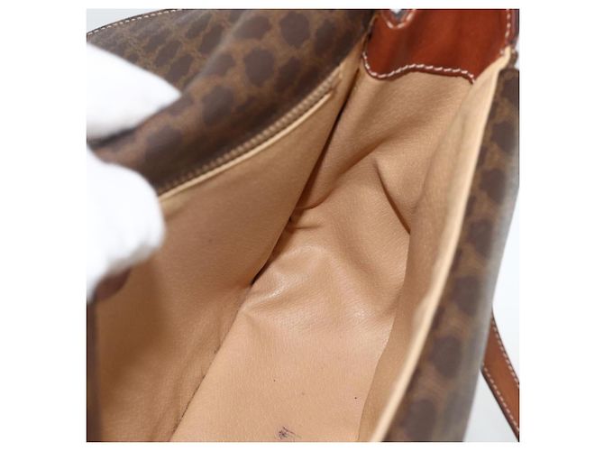 Céline Borsa a Spalla in Tela Macadam CELINE in Pelle PVC Marrone Oro Auth 171040 D'oro - vista 19