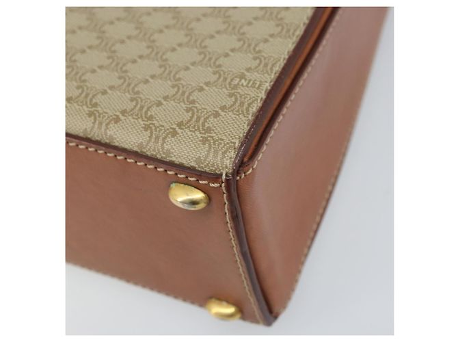 Céline Borsa a mano in tela Macadam CELINE PVC 2 in 1 Beige Oro Auth BSZ537A D'oro - vista 18