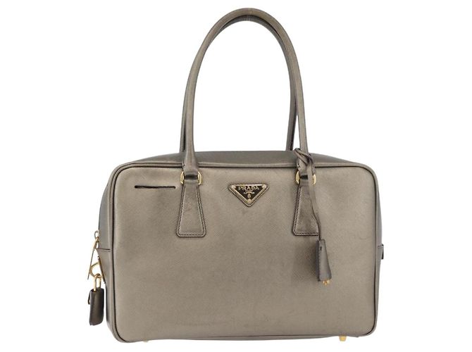 Saffiano PRADA Borsa a mano in pelle Safiano oro Auth am11051A D'oro - vista 13