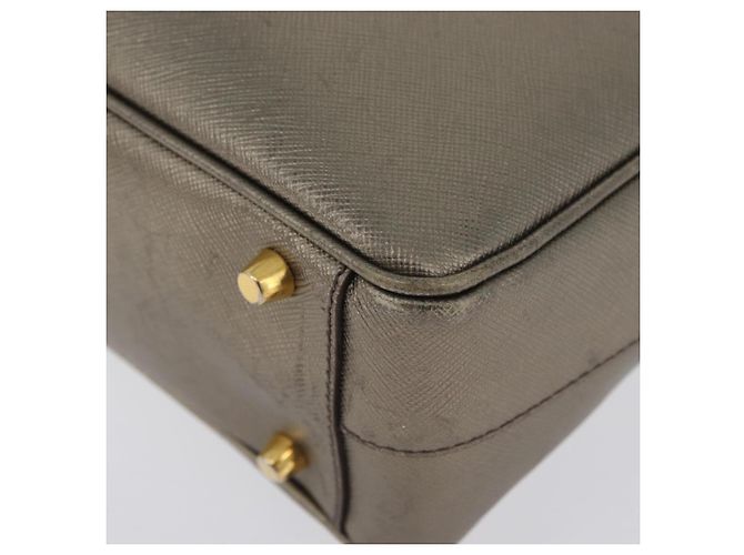 Saffiano PRADA Borsa a mano in pelle Safiano oro Auth am11051A D'oro - vista 14